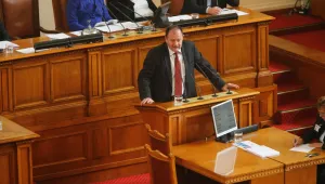 Левицата не чува мнението на новата власт за социалните неравенства