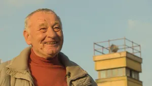 Стената през очите на един агент на Щази
