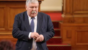 Проблемът с еболата се преекспонира според ген. Тонев