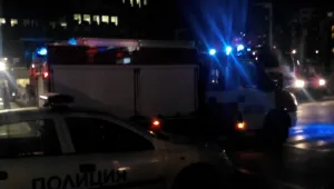 Сигнал за пожар евакуира мола на 