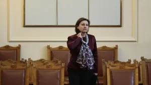 Властта оттегля текстовете от бюджета, които засягат сектор 