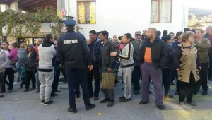 Протестите срещу кмета на Семчиново продължават