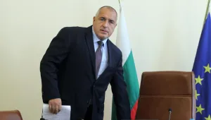 За Борисов излизането на ДСБ от властта е ход за президентския вот