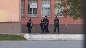 Директори на училища в Сливен искат повече видеонаблюсение и охранители
