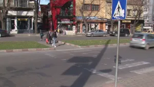 Прясно боядисани пешеходни пътеки в Шумен вече не се виждат