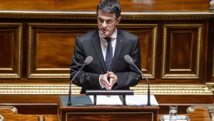 Френският премиер иска Европа да ограничи приема на бежанци
