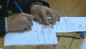 Българин от Испания фигурира в два списъка за президентския вот