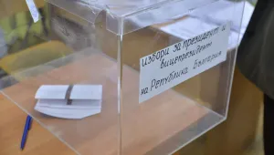 Преди балотажа: Едни са с Цачева, други – с Радев, трети са 