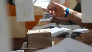 ИМП: 6 партии в парламента, 