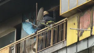 Възрастен мъж пострада при пожар във Варна
