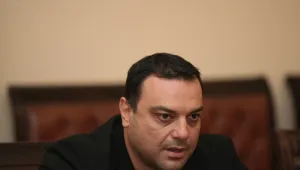 Лицензът на „Булмаркет” се е подновявал през пет години