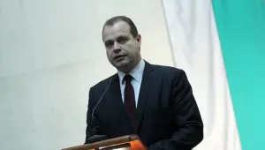 Шефът на пътната агенция подаде оставка 
