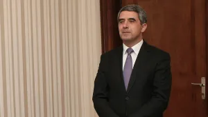 Президентът се среща с последните две партии в парламента