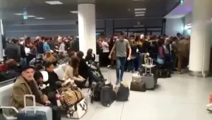 Стотици българи блокирани в Рим 10 часа