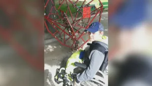 Авиокомпания свали 11-годишно болно дете от самолет в София