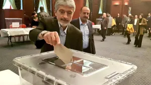 Мустафа Туна от управляващата партия бе избран за кмет на Анкара