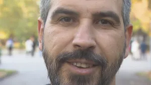 „Вярваме в доброто“: След ада на наркотиците мъж помага на зависими да спрат дрогата 