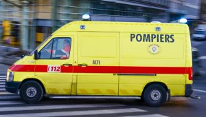 Един загинал и двама ранени при взрив в металургичен завод в Белгия