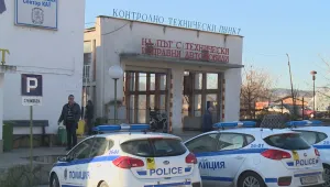 Задържаха полицай с подкуп в Хасково