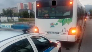 Полицията издирва мъж, ударил шофьор на автобус в София