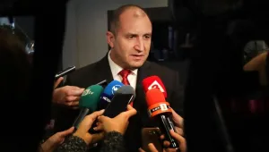 Румен Радев: Тържествата в Париж са повод да осмислим горчивите уроци от изминалото столетие 