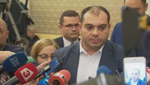Нов спор между БСП и ГЕРБ заради публикации в сайт за фалшиви новини