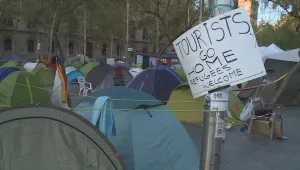 Полицията в Барселона премахна палатковия лагер на протестиращите в центъра на града