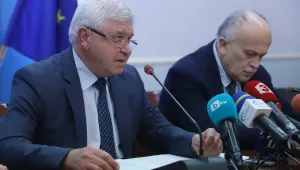 Ананиев: Няма да оставим дете без необходимата медицинска помощ