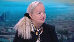 Алена за 2021 г.: Може да донесе разруха, ако не внимаваме с думите си