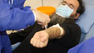 Свещеници дариха кръв във ВМА в Деня на християнското семейство