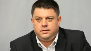 Атанас Зафиров: Нинова не може да бъде кандидат за депутат