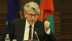 Тиери Бретон: Европа ще ускори доставките на оръжие за Украйна