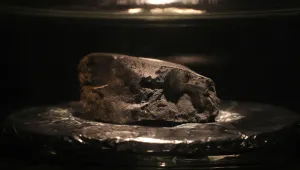 Метеорит подкрепя теорията за появата на водата