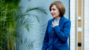 Втори мандат за прозападния президент на Молдова Мая Санду