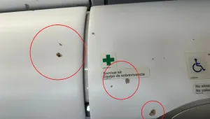 Въоръжени банди откриха огън по два пътнически самолета