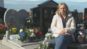 Диана Хърка, която обяви гладна стачка заради трагедията в Нови Сад, бе приета в болница в Белград