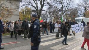Протест срещу водната криза затваря главния път Велико Търново – Русе