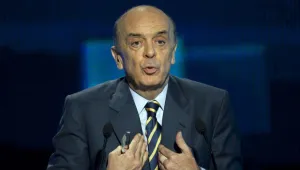 Жозе Сера намалява преднината на Русеф 