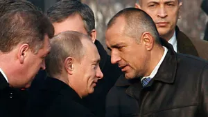 Борисов и Путин говорят по телефона за 
