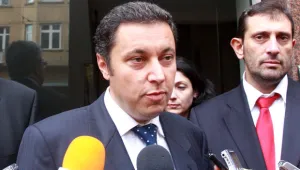 РЗС събра 250 000 подписа за референдум за нова конституция