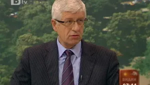 Румен Овчаров: Дянков удушава икономиката