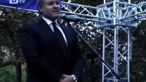 Кандидат-президентската двойка на СДС закри предизборната си кампания 