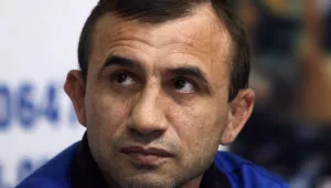 Братан Ценов подава оставка