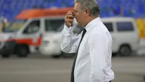 Стоичков изригна срещу съдията