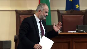 Пенсиите скараха бивш и настоящ социален министър