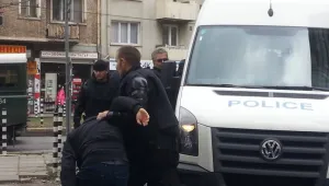 45 фенове на Динамо (Загреб) са закопчани в София