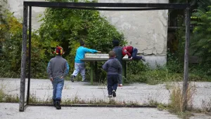 Сирийският младеж, намушкан във „Военна рампа