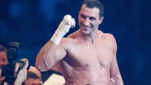 Владимир Кличко ще се бие през април, пак избяга от Кобрата