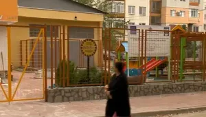 Къща за деца с увреждания – долепена до работещ трафопост