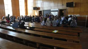 Окупацията на аудитория 272 преустановена за кратко
